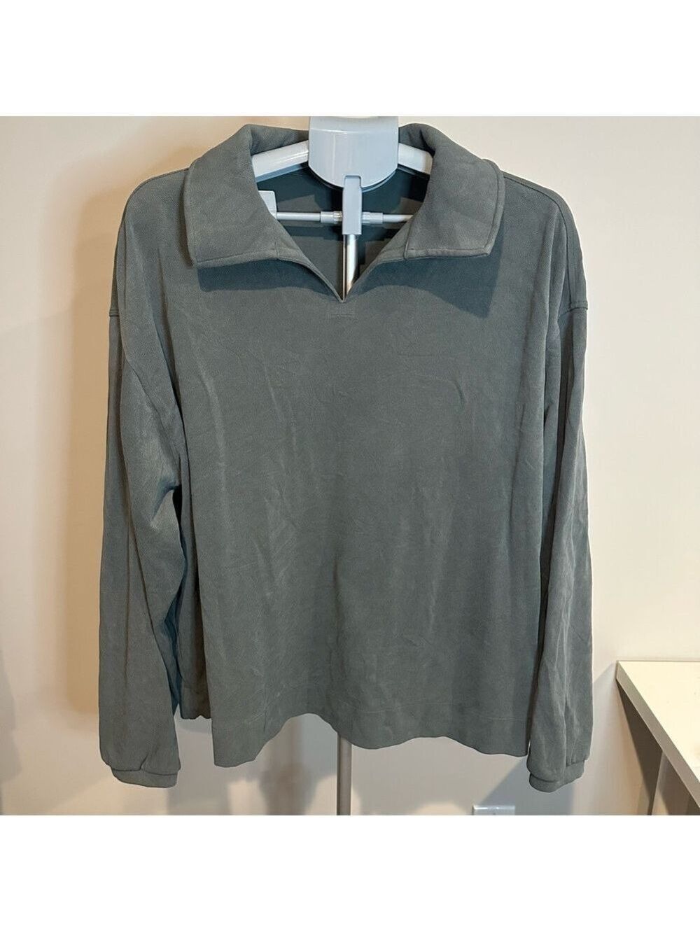 Lululemon Softstreme Pique Oversized Long Sleeve Polo Shirt Palm Deco Green L - Picture 3 of 11